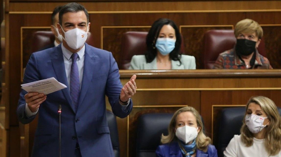 Sánchez s'obre a «recriminar» les activitats del rei emèrit però n'aïlla Felip VI