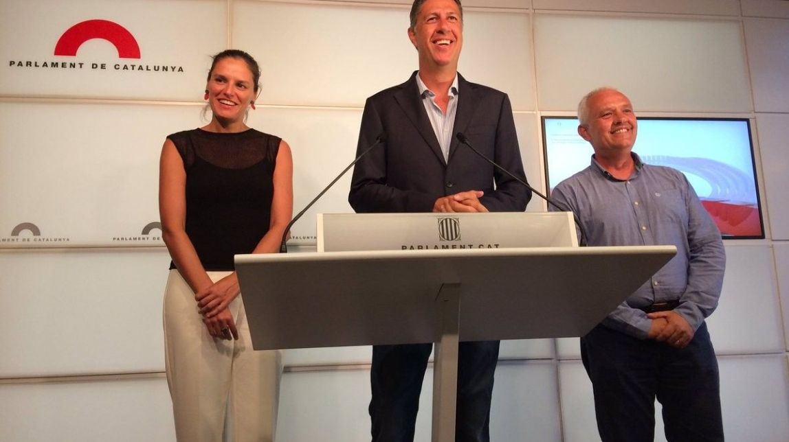 L'oposició no dona credibilitat a la llei i el PP ja parla de suspendre la «república bolivariana»