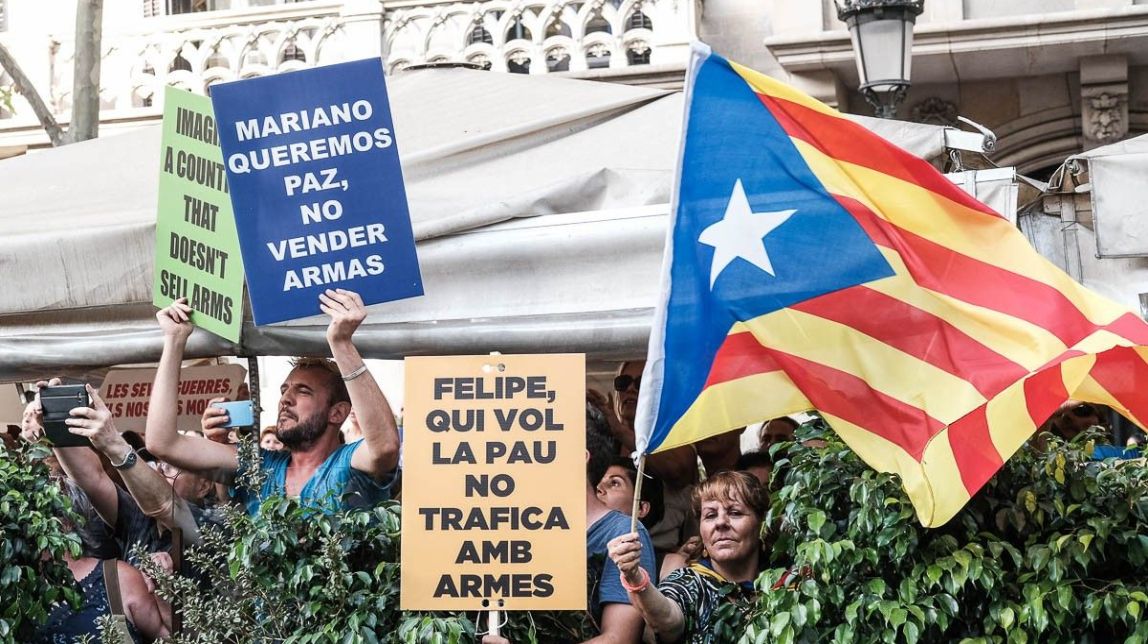 Jordi Évole veu «coses rares» en la manifestació de Barcelona contra el terrorisme