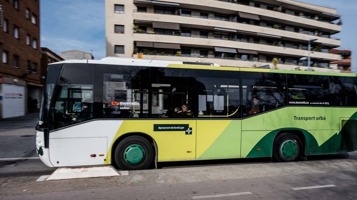Bus Sant Cugat
                                                                             |
                                                                     Adrià Costa - |
                                                                    