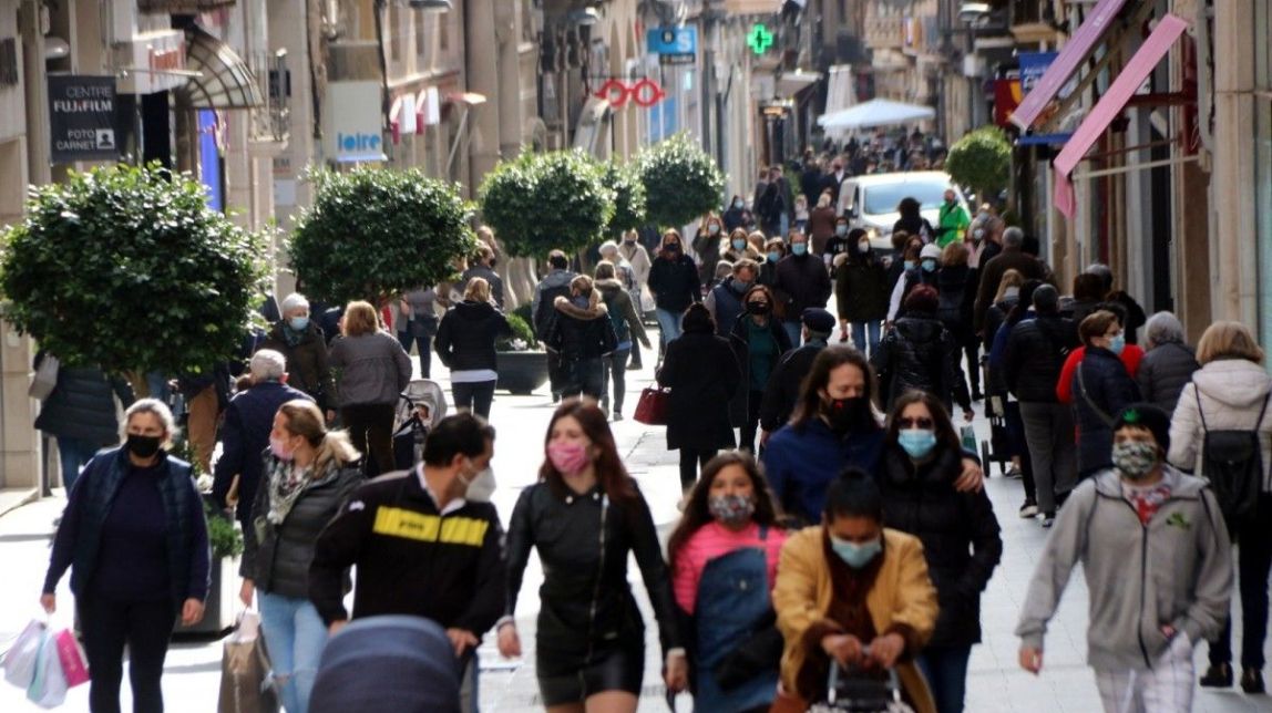 Salut recomana «minimitzar» la interacció social i limitar el nombre de persones als àpats de Nadal
