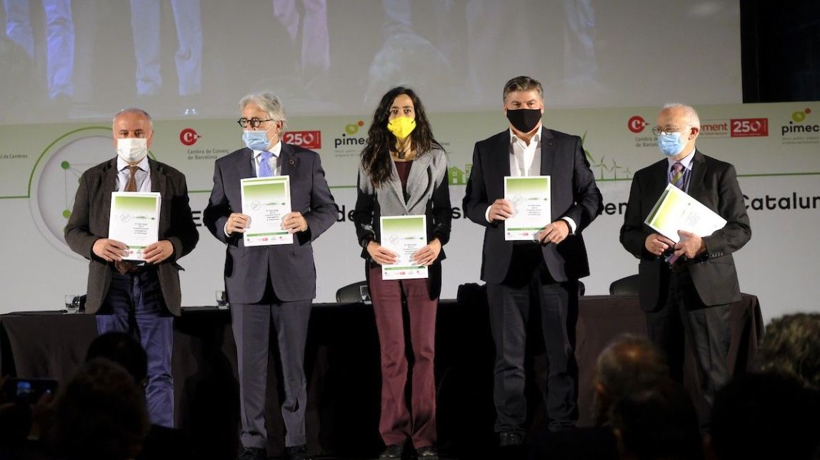 Cambres i empresaris demanen «lideratge» al Govern per impulsar les renovables