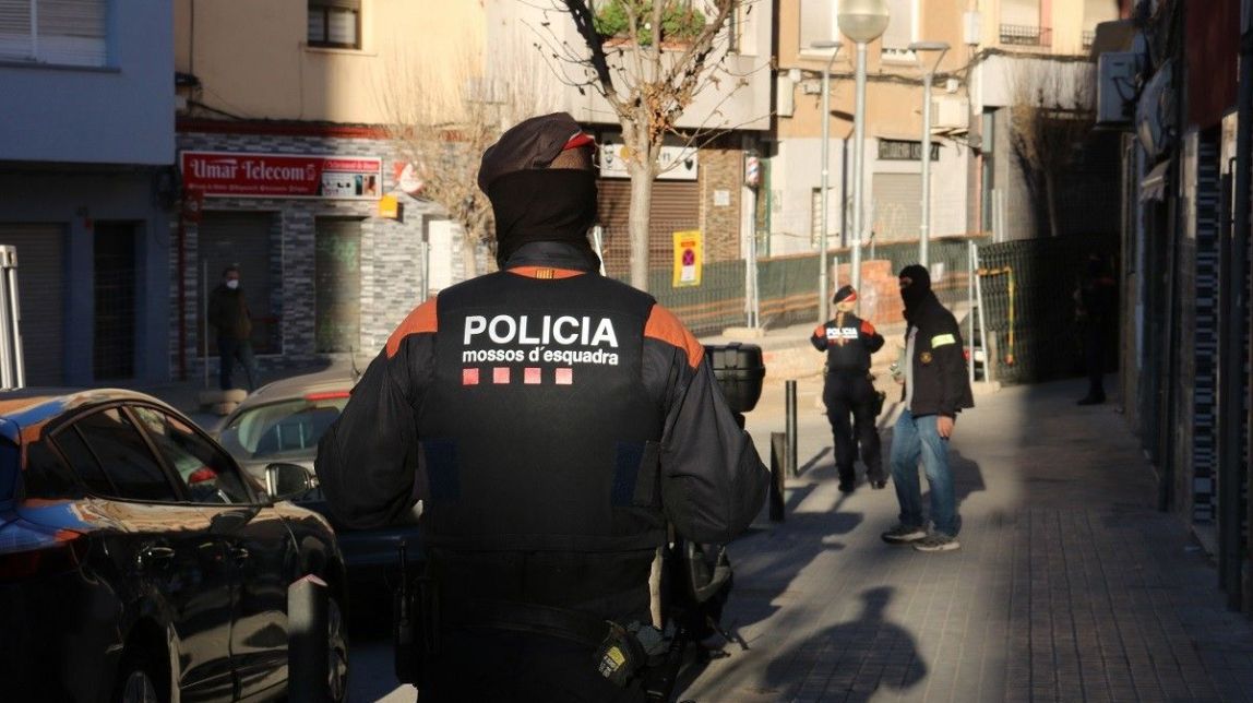 Detingut per segon cop el metge d'Interior acusat d'abusos a agents dels Mossos