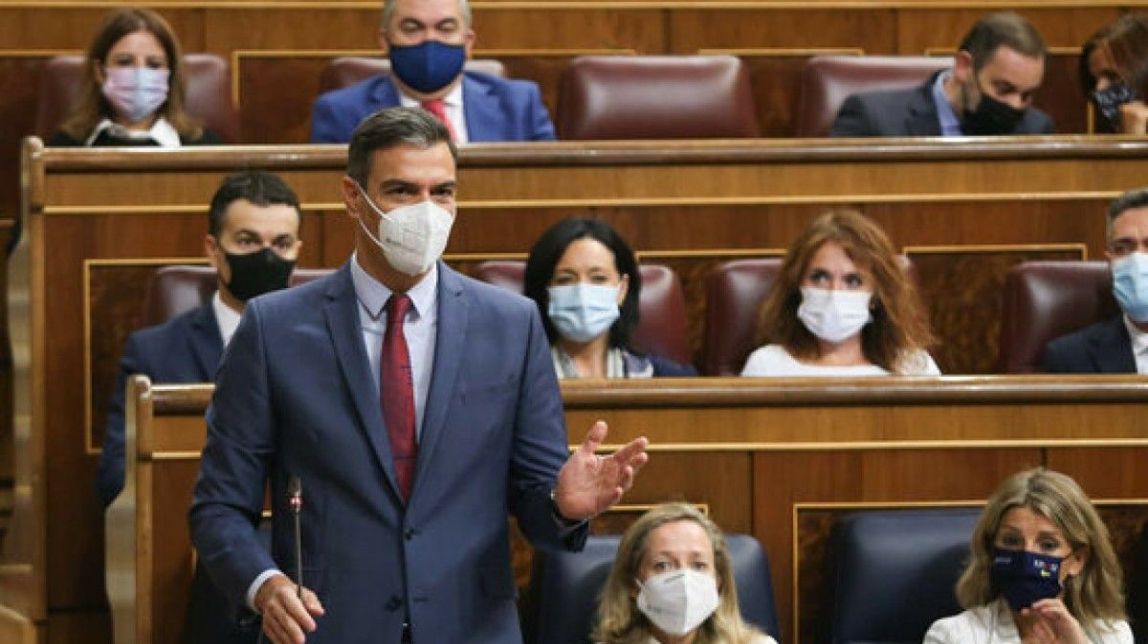 Sánchez i Casado s'enfronten sense treva per la renovació dels òrgans constitucionals