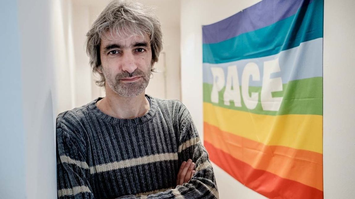 Jordi Armadans, fotografiat a la seu de FundiPau.
                                                                             |
                                Adrià Costa - |
                                Adrià Costa