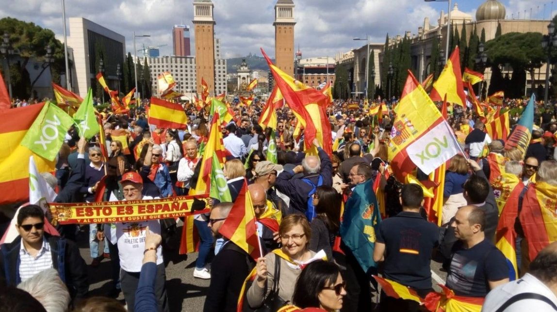 El «colpistes a la presó!» ressona a plaça d'Espanya