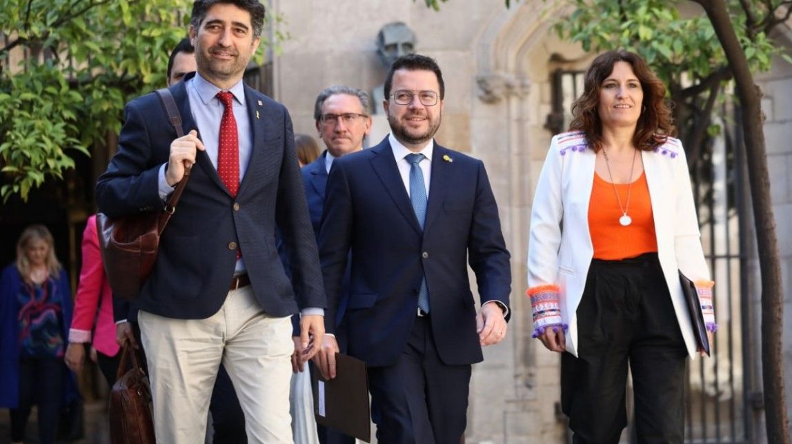 El Govern respon a Junts que la taula de diàleg continua «vigent»