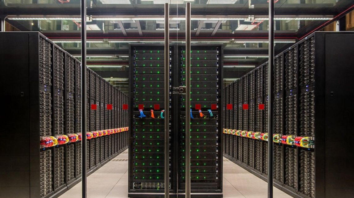 Barcelona presenta candidatura per acollir el supercomputador més potent d'Europa