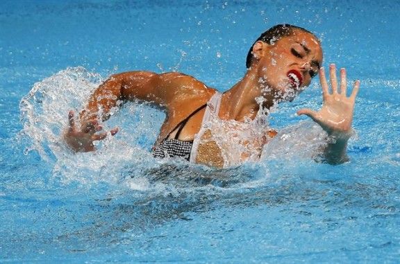Ona Carbonell es penja el bronze en solo lliure