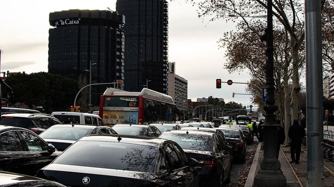 El Govern dona deu dies a Cabify per aclarir si respecta la nova regulació de VTC