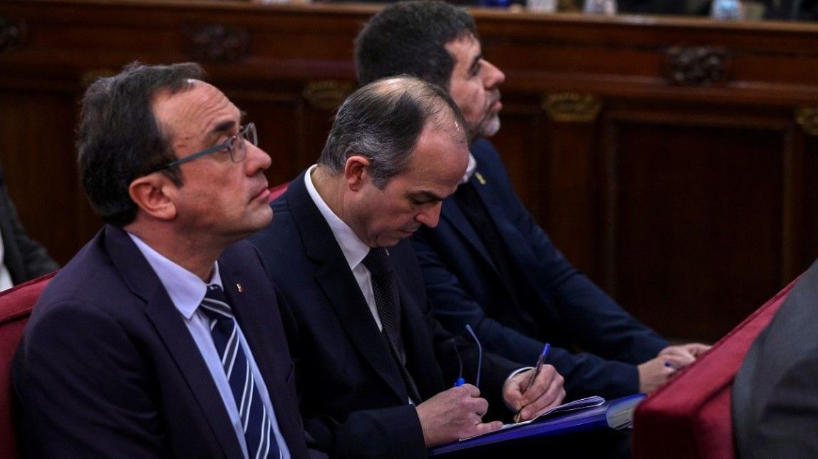 CARTA Sànchez, Forn, Rull i Turull es comprometen a «apartar-se» si és necessari per la «unitat electoral»