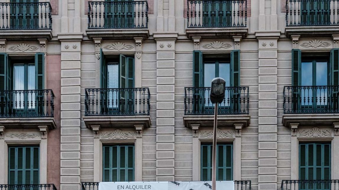 L'Ajuntament de Barcelona compra quatre edificis a l'Eixample