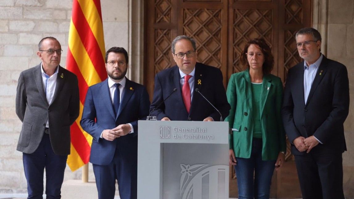 Sánchez desatén la crida de Torra i li exigeix una «condemna rotunda de la violència» per dialogar
