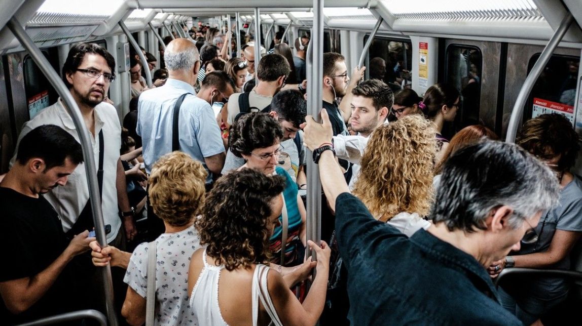 TMB veu insuficients els serveis mínims per la vaga de metro decretats per la Generalitat