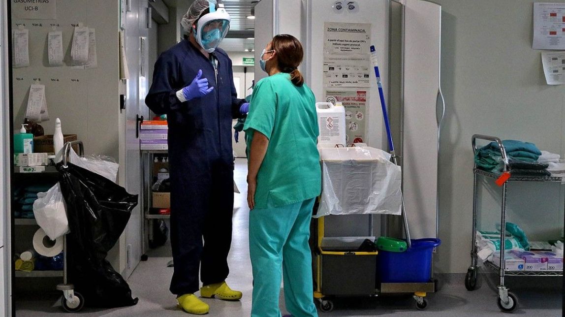 Caiguda de pacients a l'UCI tot i registrar-se 5.000 nous contagis