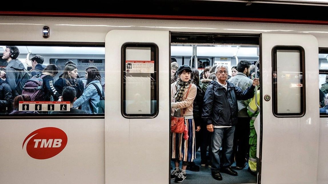 Els vagons amb amiant del metro de Barcelona continuaran circulant fins al 2022