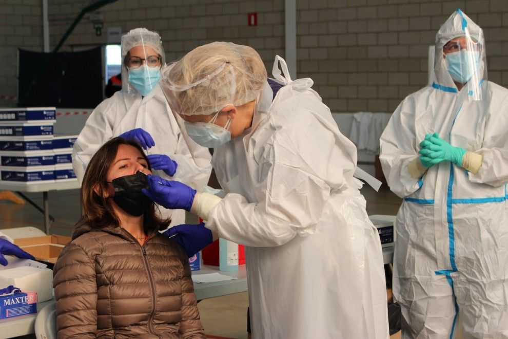 Canvi de tendència: els indicadors de la pandèmia creixen a Catalunya