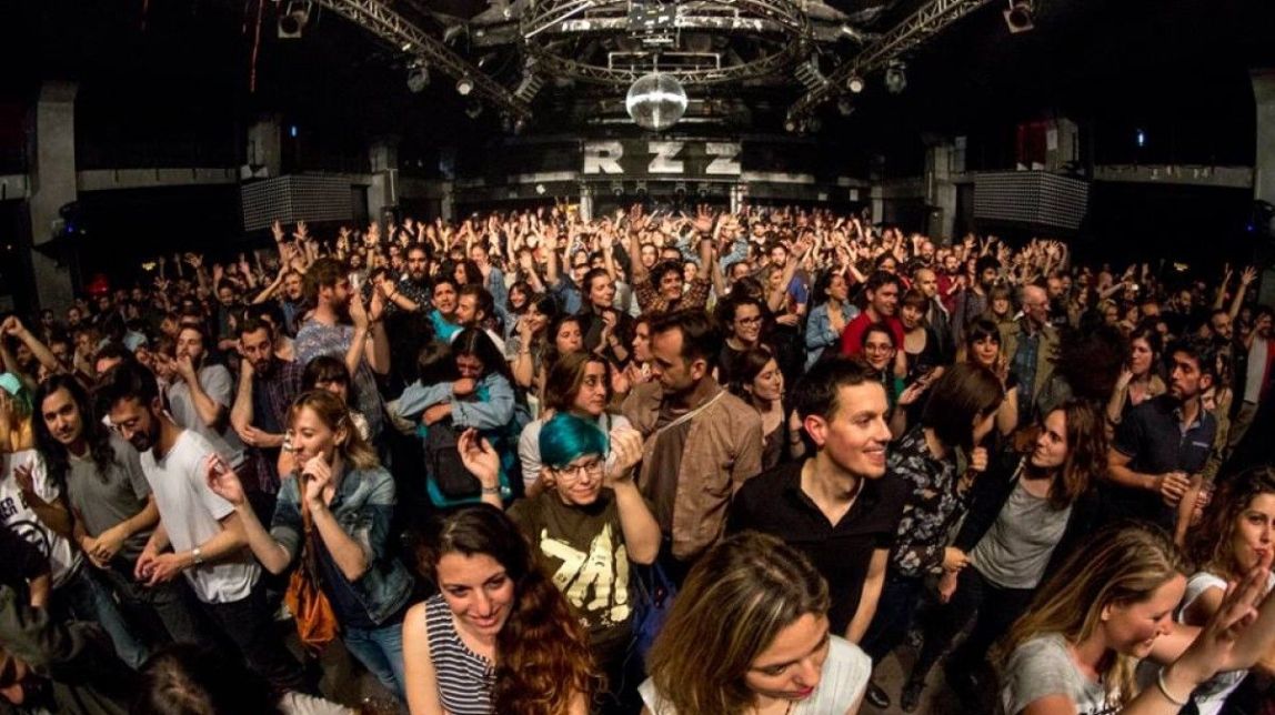 El protocol «No callem» contra agressions sexuals s’amplia a unes 40 sales i festivals de Barcelona