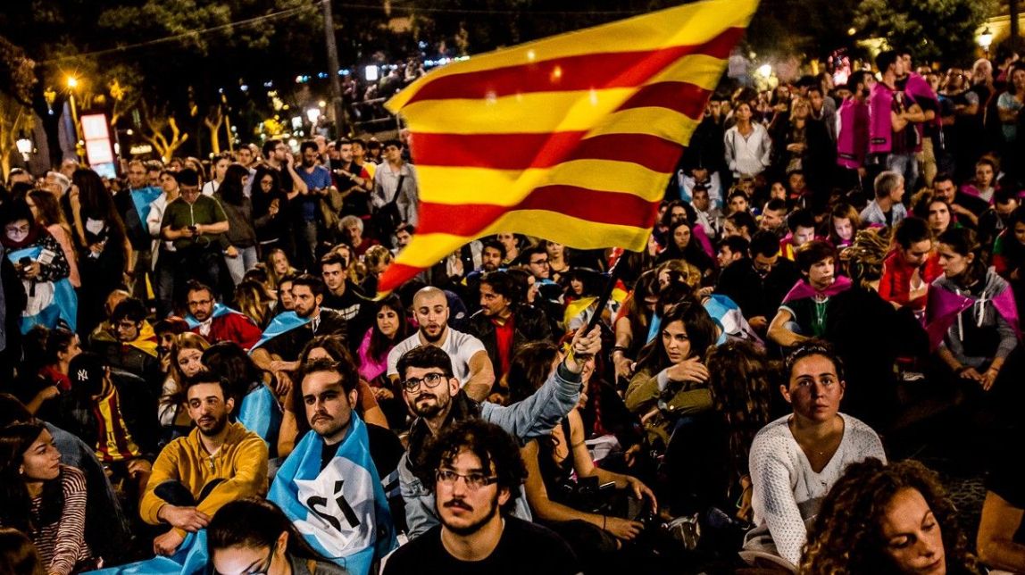 Concentració independentista a Barcelona.
                                                                             |
                                Adrià Costa - |
                                Adrià Costa