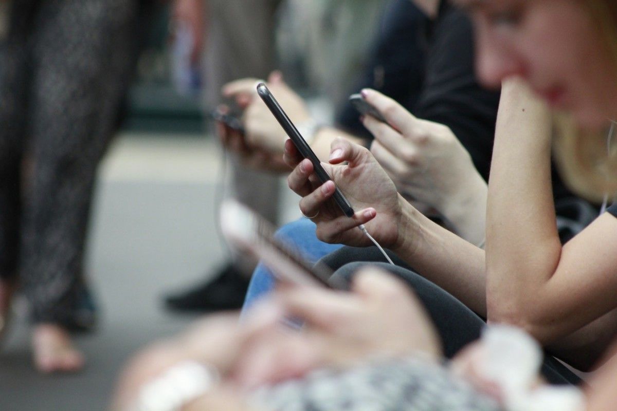 El PSC proposa que l'addicció a les noves tecnologies s'incorpori al pla contra les drogues