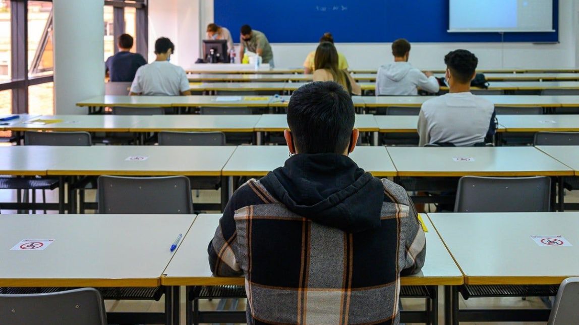 Només 67 de més de 5.000 alumnes han triat la versió en castellà de la selectivitat a la UAB