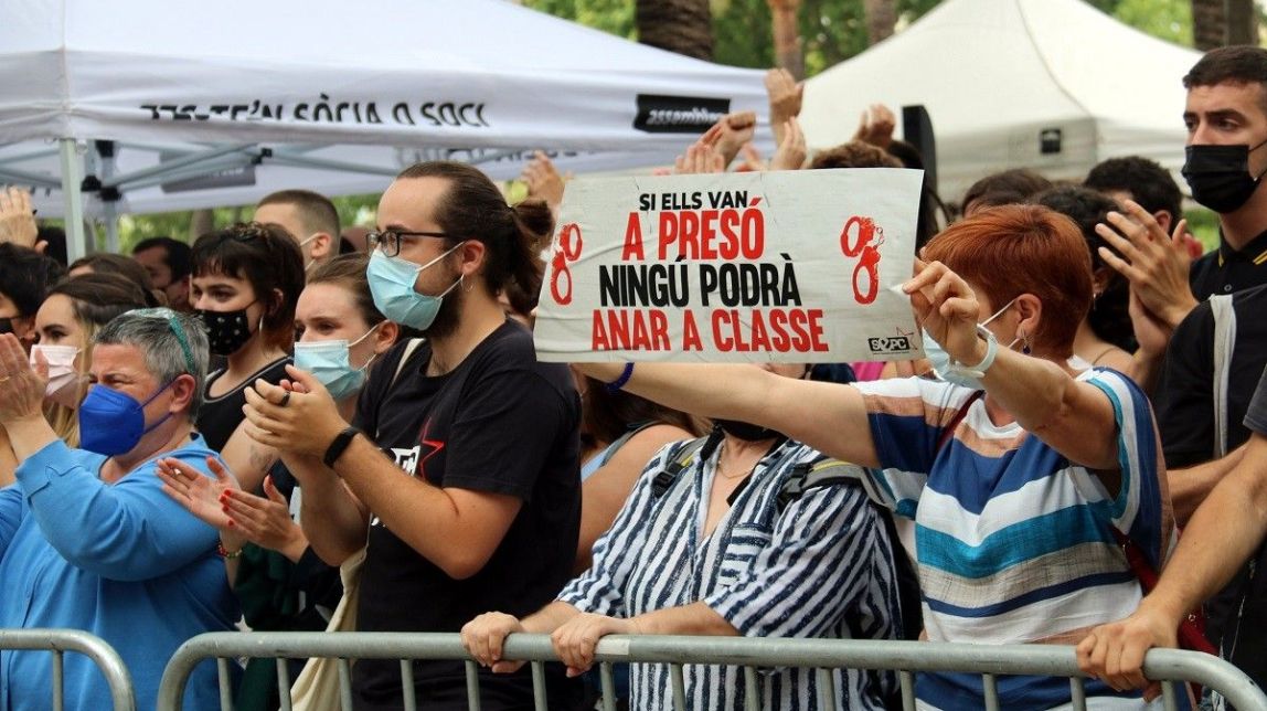 Les defenses qüestionen les identificacions dels Mossos en la causa de «la Pública a judici»