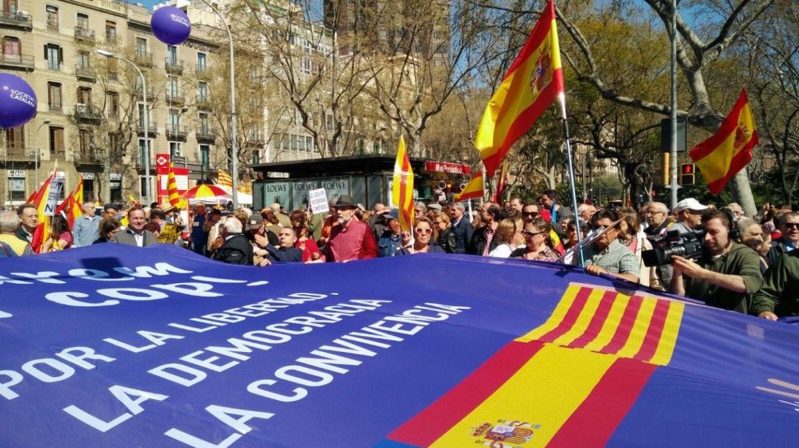 Els crítics de Societat Civil Catalana denuncien guerra bruta de la junta per controlar l'entitat