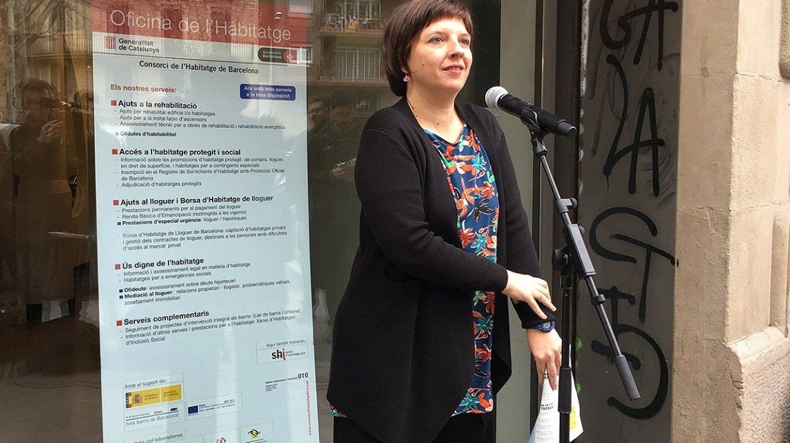 ​Barcelona obre deu punts d'assessorament energètic per evitar talls de llum