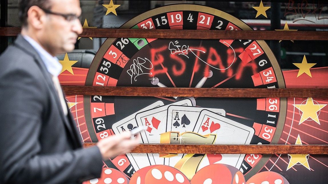 Barcelona no permetrà l'obertura de noves cases d'apostes i casinos