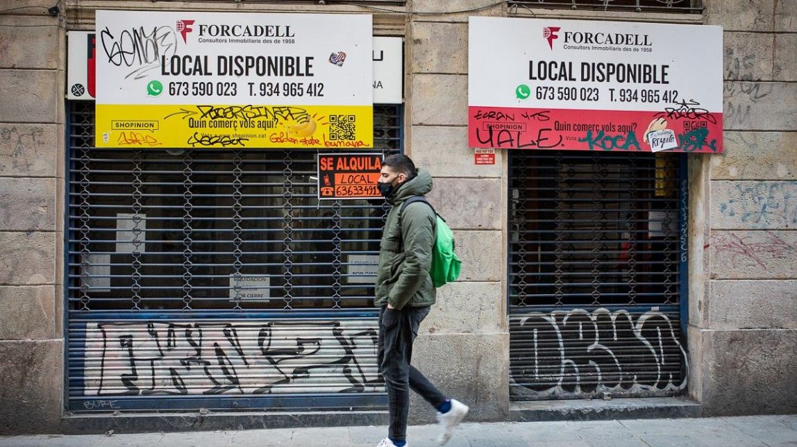 Barcelona comprarà locals comercials buits per llogar-los a particulars