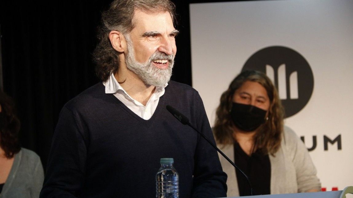 Òmnium insta les institucions a afrontar els «reptes de país inajornables»