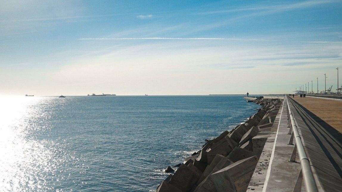 El front marítim de Barcelona ja disposa de 30.000 metres quadrats més d'ús públic