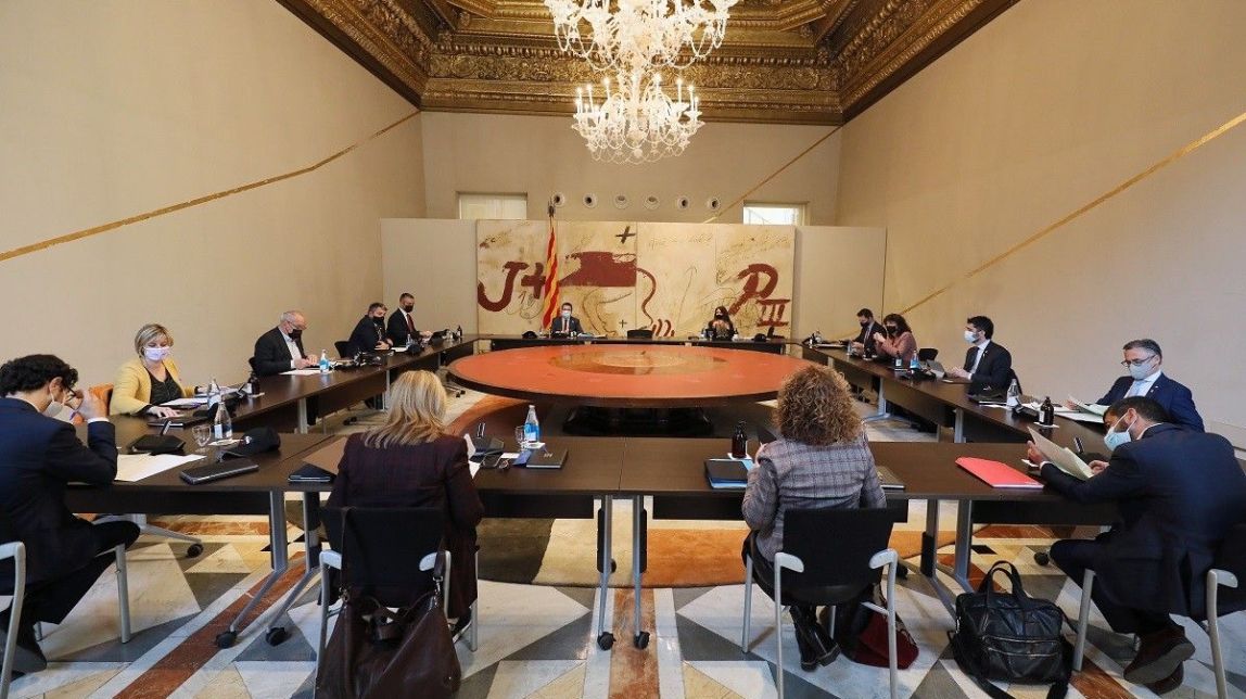 Aires de comiat al Govern a l'espera de la negociació final entre ERC i Junts