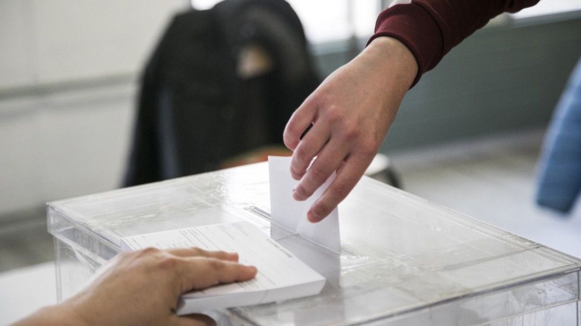 Impulsen una denúncia col·lectiva per vulneració del dret de vot dels catalans a l'exterior