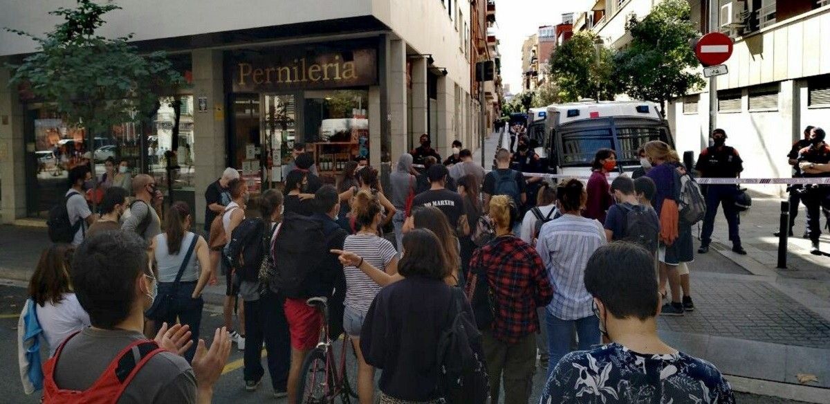 Així es prepara Sant Andreu per evitar tres desnonaments en un matí