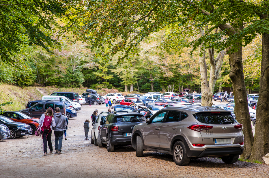 Una del les zones de pàrquing afectades al parc natural del Montseny.
                                                                             |
                                Ricard Badia - |
                                Ricard Badia