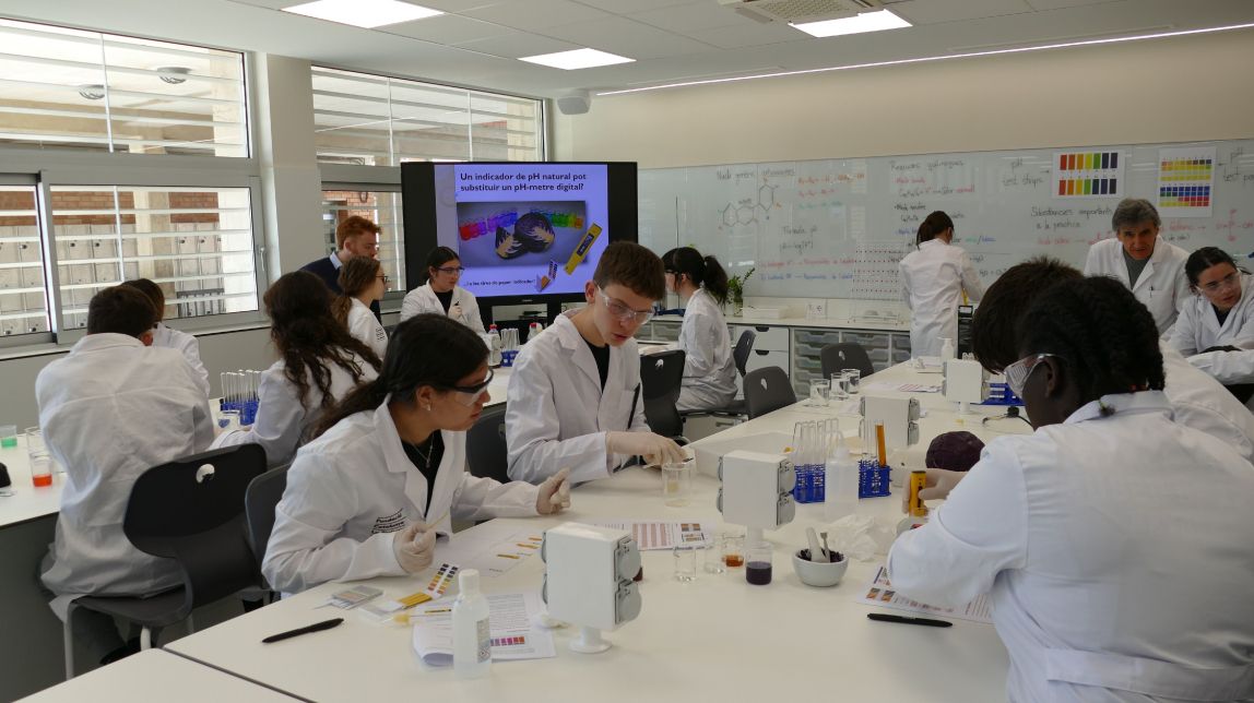 El nou Espai de Ciència de l'Oms i de Prat vol promoure la recerca i l'experimentació científica entre l'alumnat
                                                                             |
                                Fundació Catalunya La Pedrera - |
                                Fundació Catalunya La Pedrera
