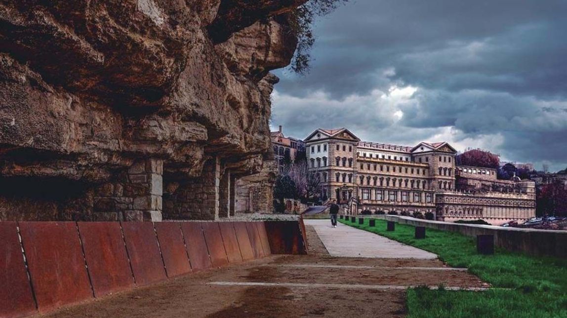 Imatge d'arxiu de la Cova de Sant Ignasi
                                                                             |
                                Arxiu - |
                                Arxiu