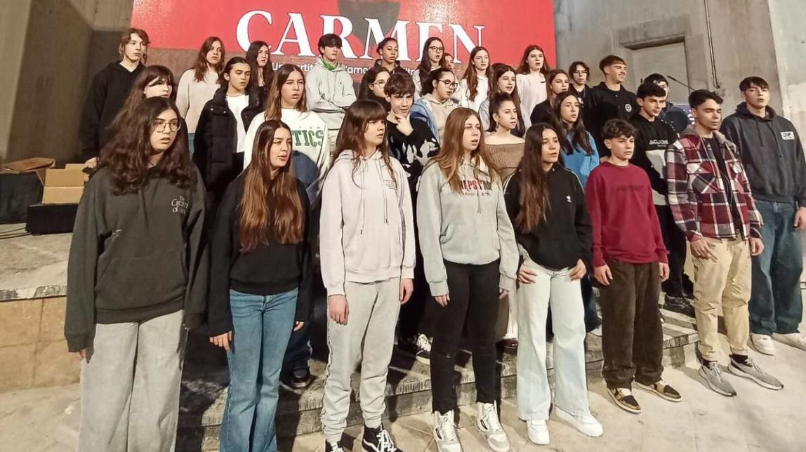 L’entrada és gratuïta per als socis dels Amics de la Música de Valls
                                                                             |
                                Albert Oliva - |
                                Albert Oliva