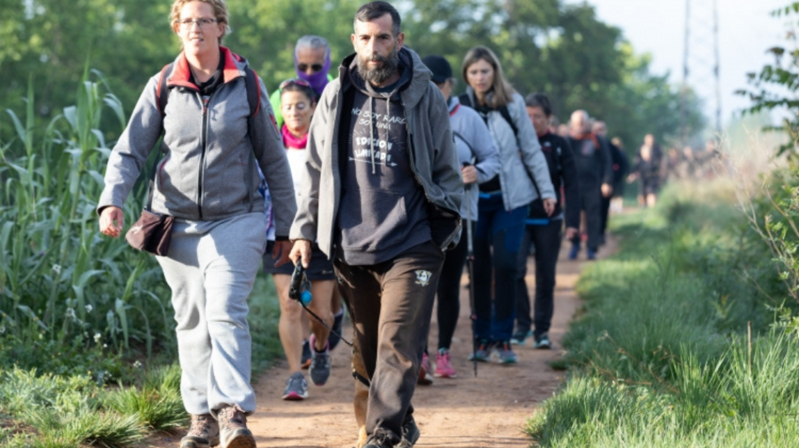 Imatge d'arxiu d'una caminada popular
                                                                             |
                                Nació - |
                                Nació
