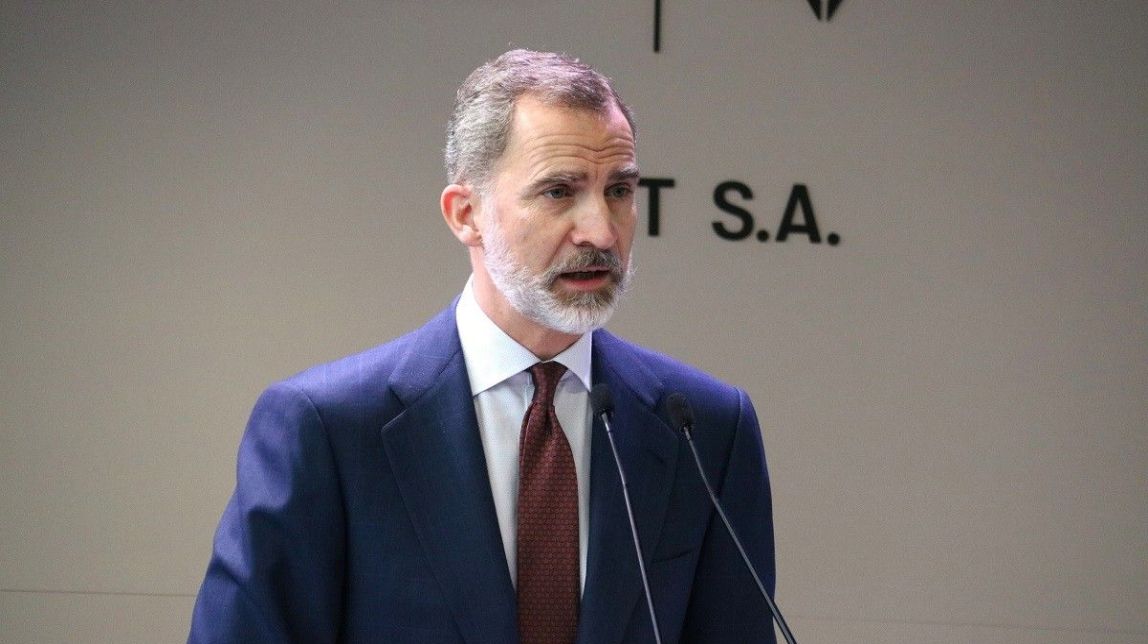El rei lloa l'«esperit global» de Catalunya enmig de protestes per la seva visita a Martorell