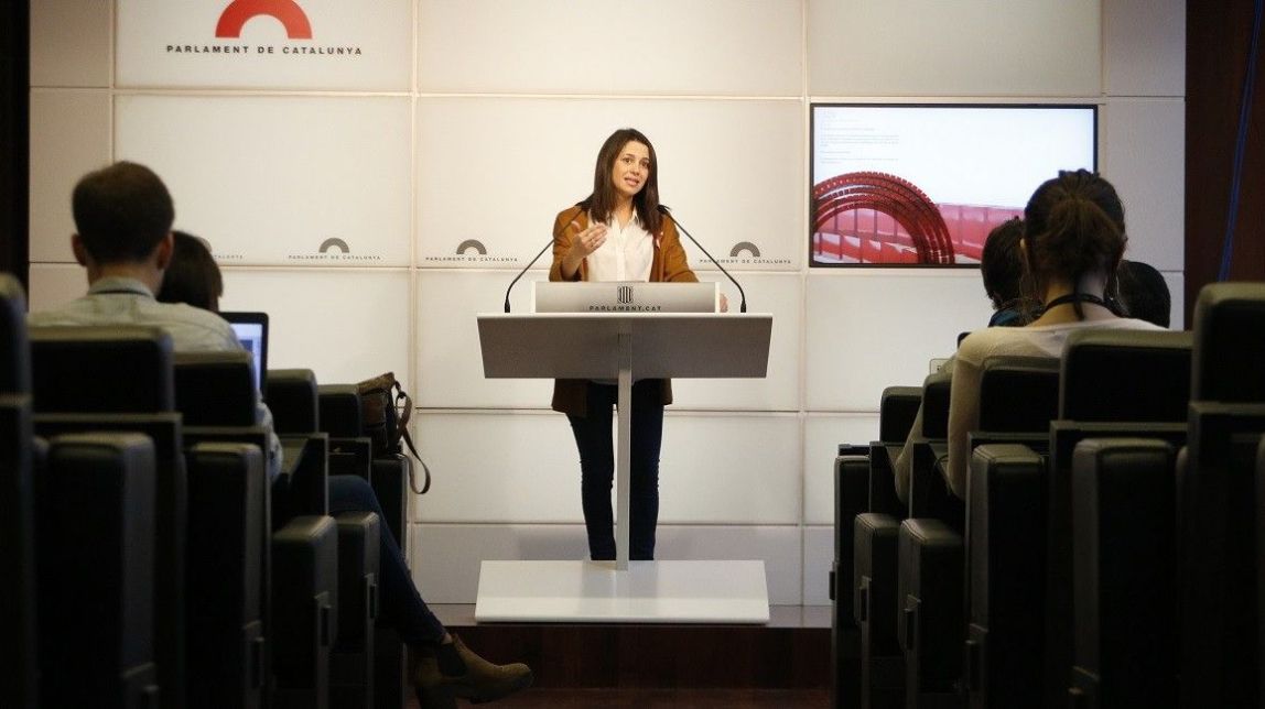 Arrimadas, sobre l'absència de Torra als actes de la Constitució: «Té al·lèrgia als drets i llibertats»