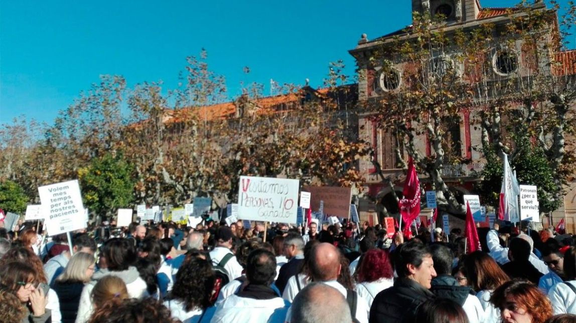 La vaga continua: Salut i metges, encallats amb el límit de visites a primària