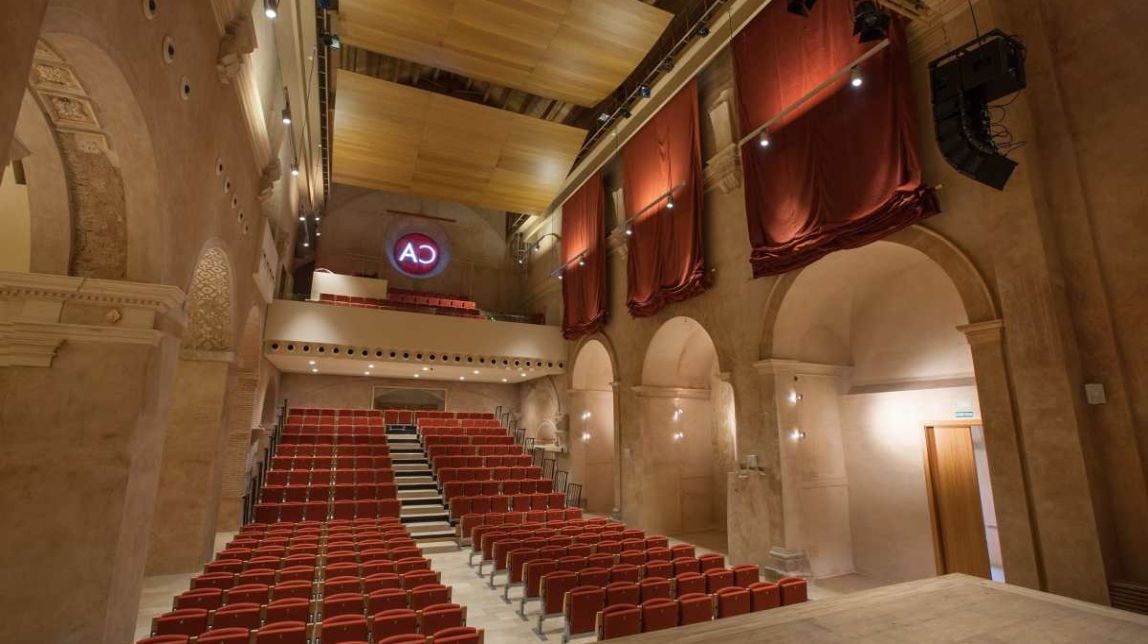 Imatge de l'interior del Convent de les Arts d'Alcover
                                                                             |
                                Nació - |
                                Nació
