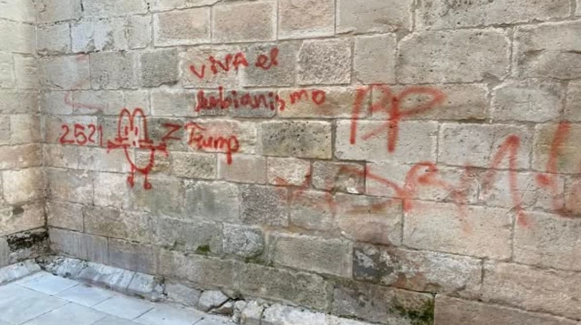 Imatge d'algunes de les pintades a l'església vella
                                                                             |
                                Cedida - |
                                Cedida