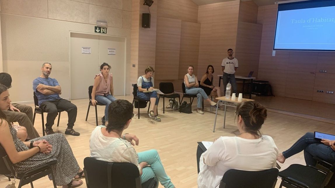 (Arxiu) Una sessió de la Taula d'Habitatge de Solsona - 