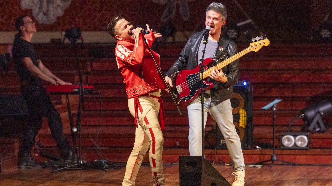 La banda Play The Game s’ha consolidat com una de les millors bandes de tribut a Queen de l’estat espanyol. - 