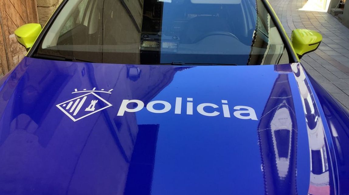 Un vehicle de la Policia Local de Torelló. - 