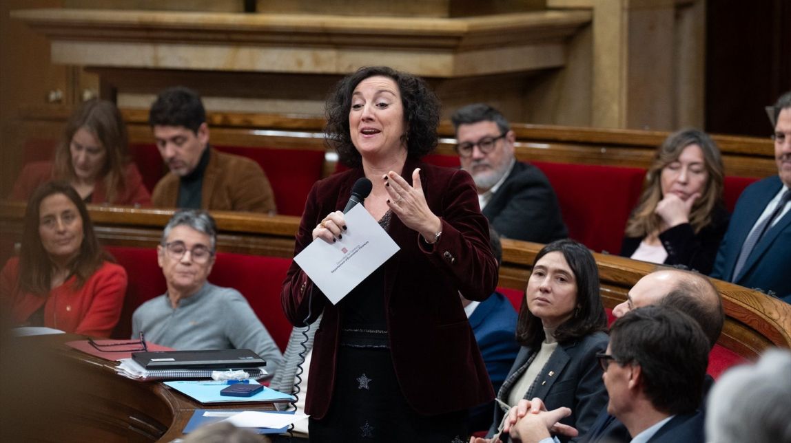 Alícia Romero, consellera d'Economia, al Parlament.
                                                                             |
                                Europa Press - |
                                Europa Press