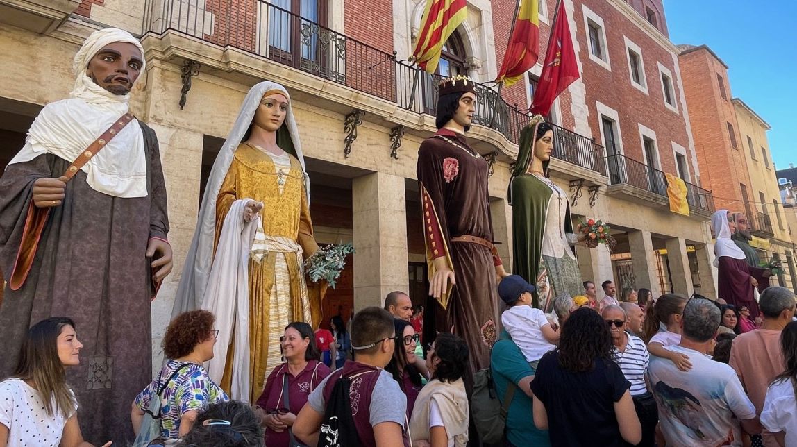 Els Gegants de Tortosa
                                                                             |
                                Aguaita.cat - |
                                Aguaita.cat